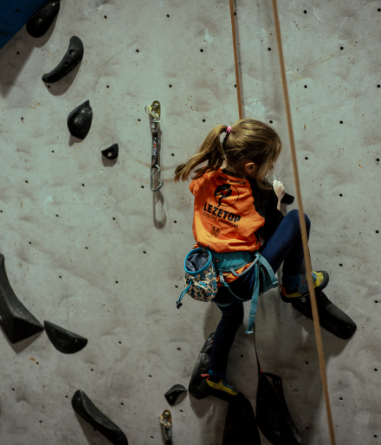 Foto k článku Lezecký kroužek pro děti 4-6 let.